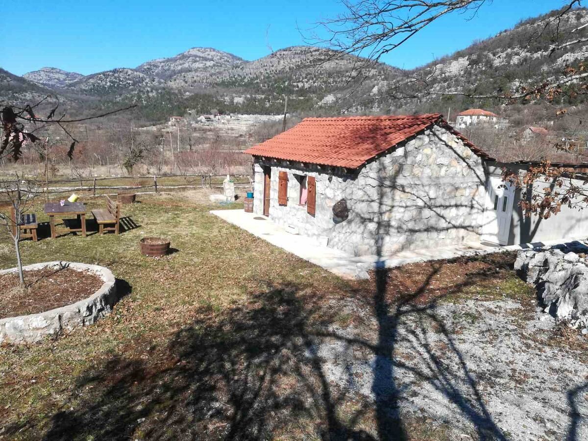Дома для отпуска Stara kuća Mihailo Цетине-35