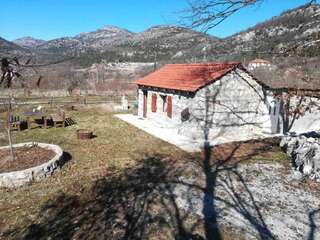 Дома для отпуска Stara kuća Mihailo Цетине Дом с 2 спальнями-49