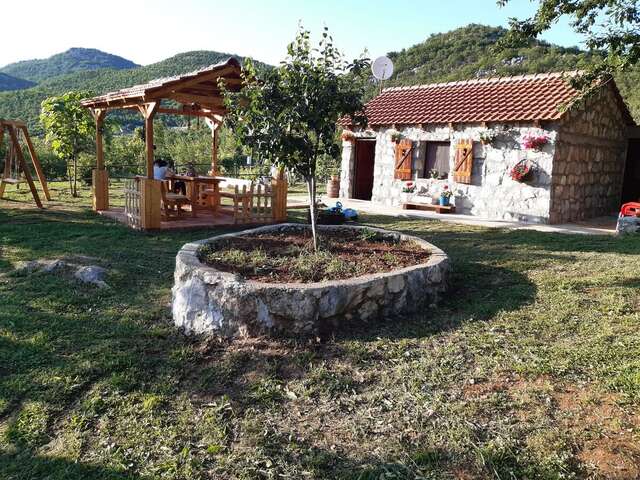 Дома для отпуска Stara kuća Mihailo Цетине-3