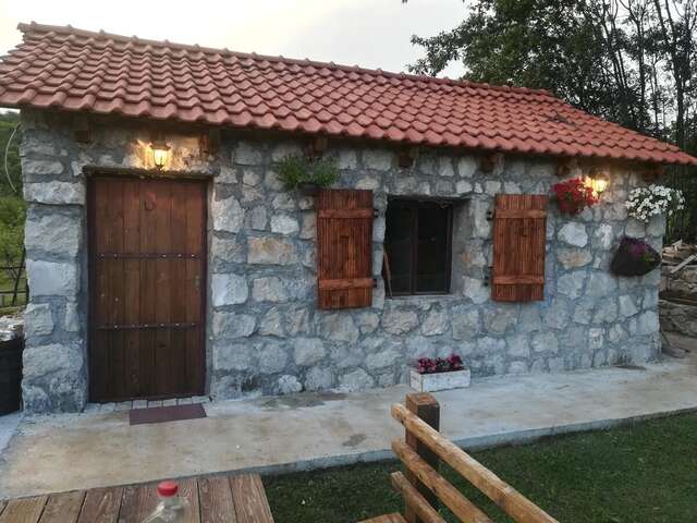 Дома для отпуска Stara kuća Mihailo Цетине-21