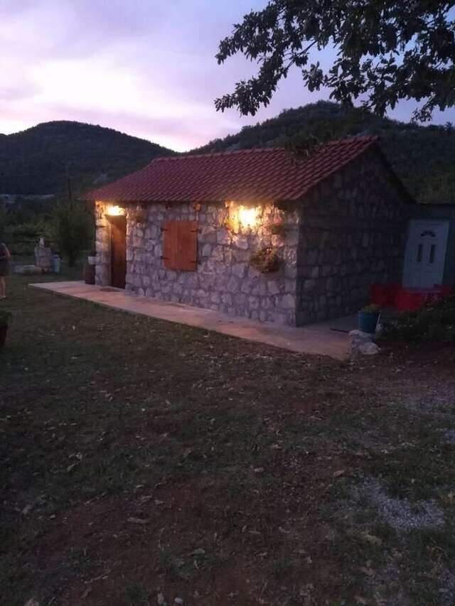 Дома для отпуска Stara kuća Mihailo Цетине-23